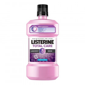 Listerine - płyn do płukania jamy ustnej o smkau mięty
